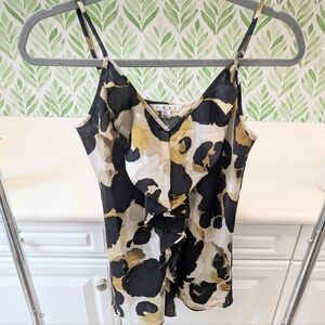 Cabi Ingenue Animal Print Tank Top XS Silky Camisole Blouse Tank Statement